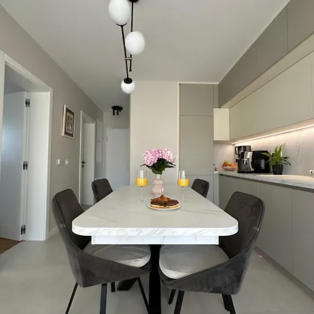 Διαμέρισμα Bozur-a Modern And Comfy Place Ζαντάρ