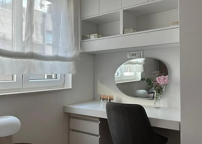 公寓 Bozur-a Modern And Comfy Place For 3 Persons