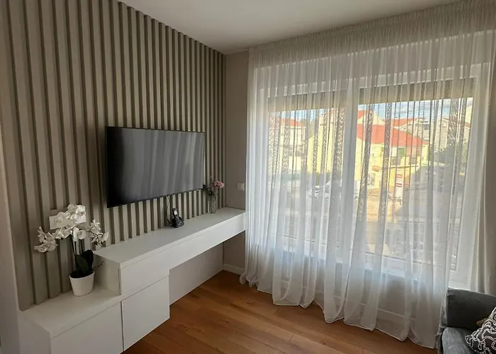 Bozur-a Modern And Comfy Place For 3 Persons 公寓 扎达尔