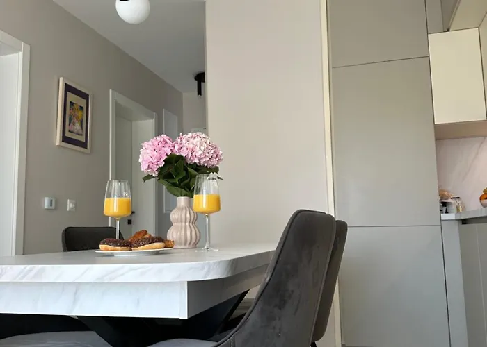 Bozur-a Modern And Comfy Place For 3 Persons 公寓 扎达尔