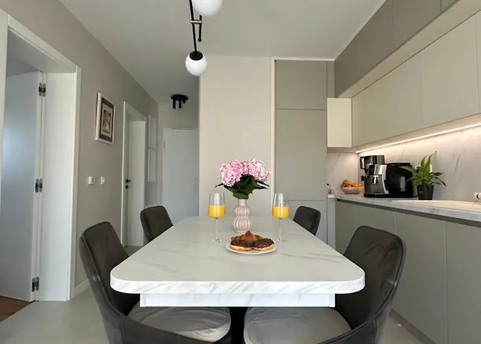 公寓 Bozur-a Modern And Comfy Place For 3 Persons 扎达尔